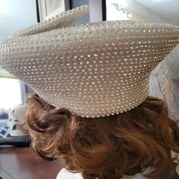 Hat - Picture 4 of 6